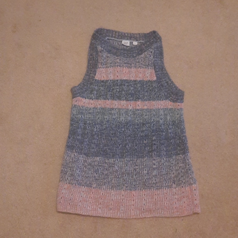 Gap sleeveless sweater